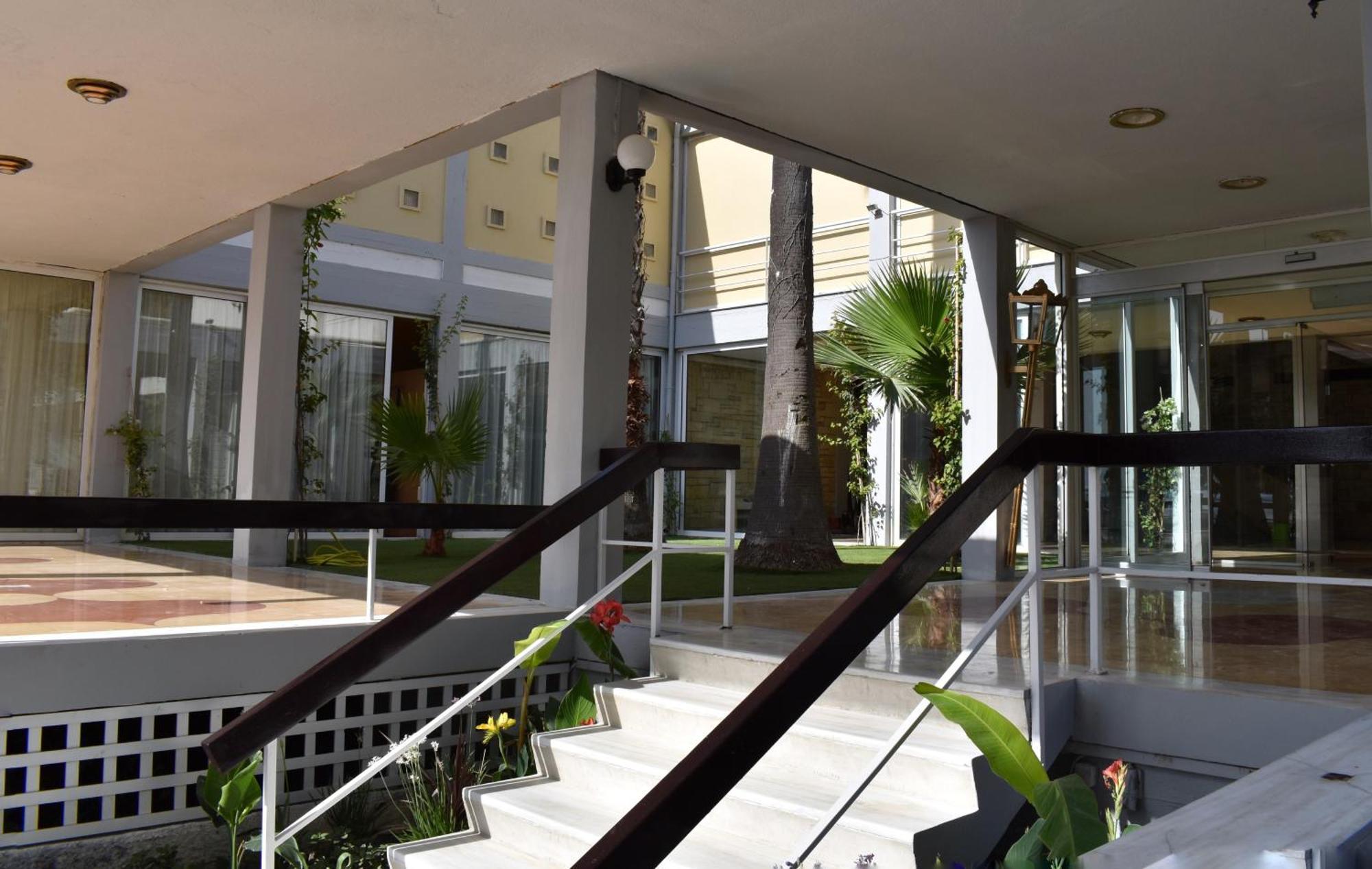 Hotel Theoxenia Mesolóngion Zewnętrze zdjęcie