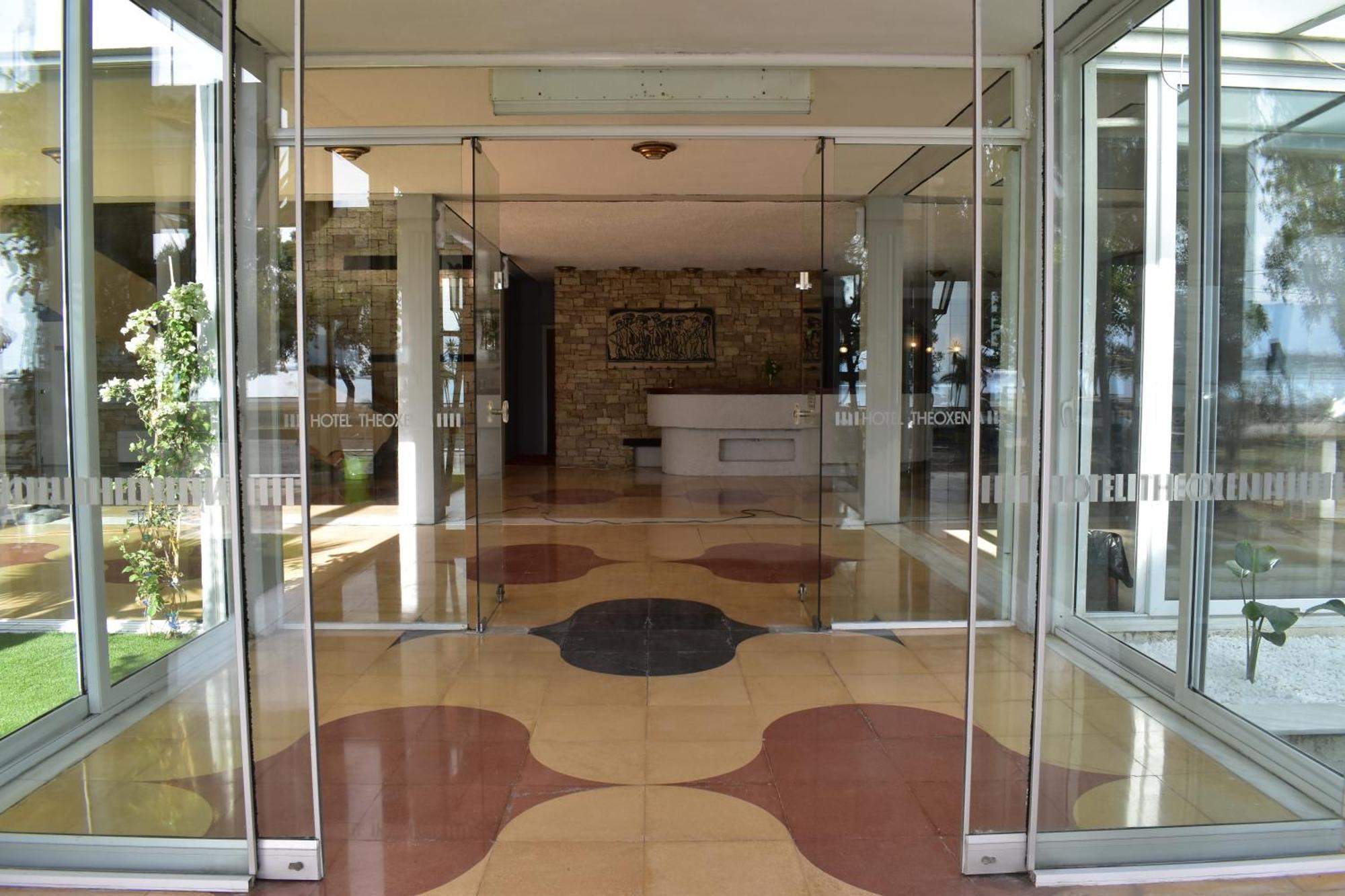 Hotel Theoxenia Mesolóngion Zewnętrze zdjęcie