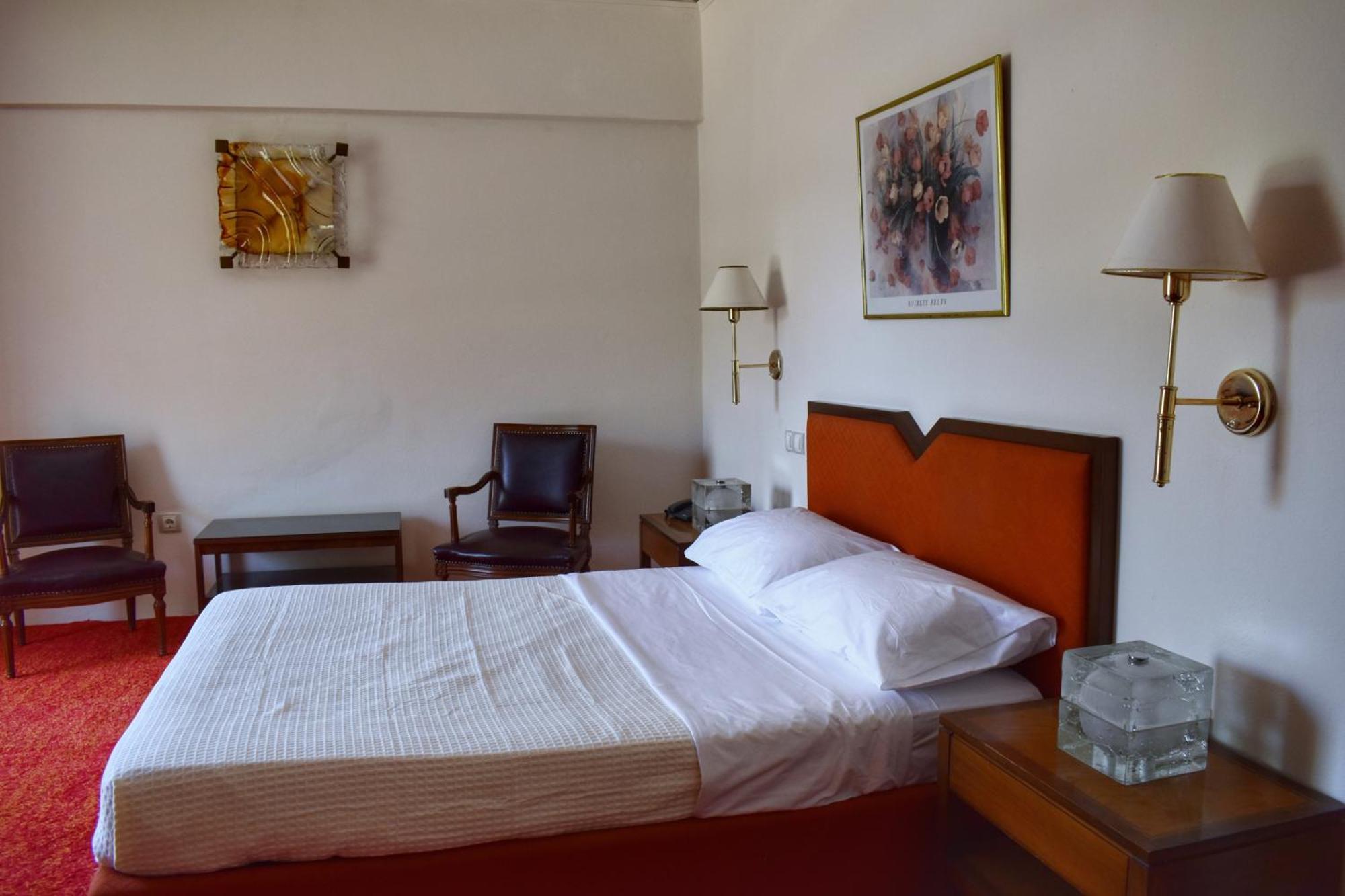 Hotel Theoxenia Mesolóngion Zewnętrze zdjęcie
