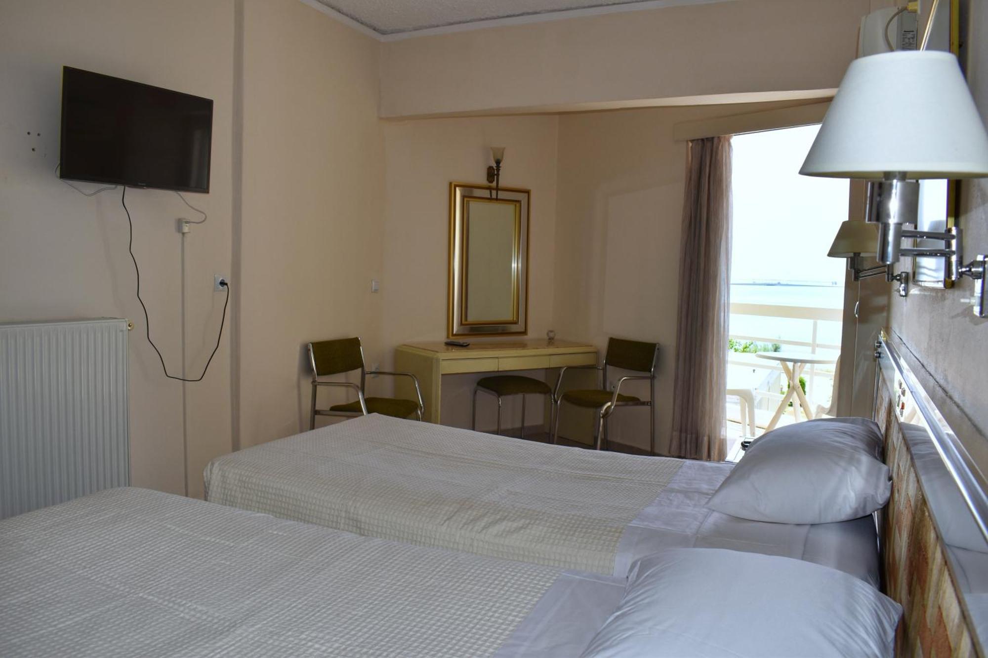 Hotel Theoxenia Mesolóngion Zewnętrze zdjęcie