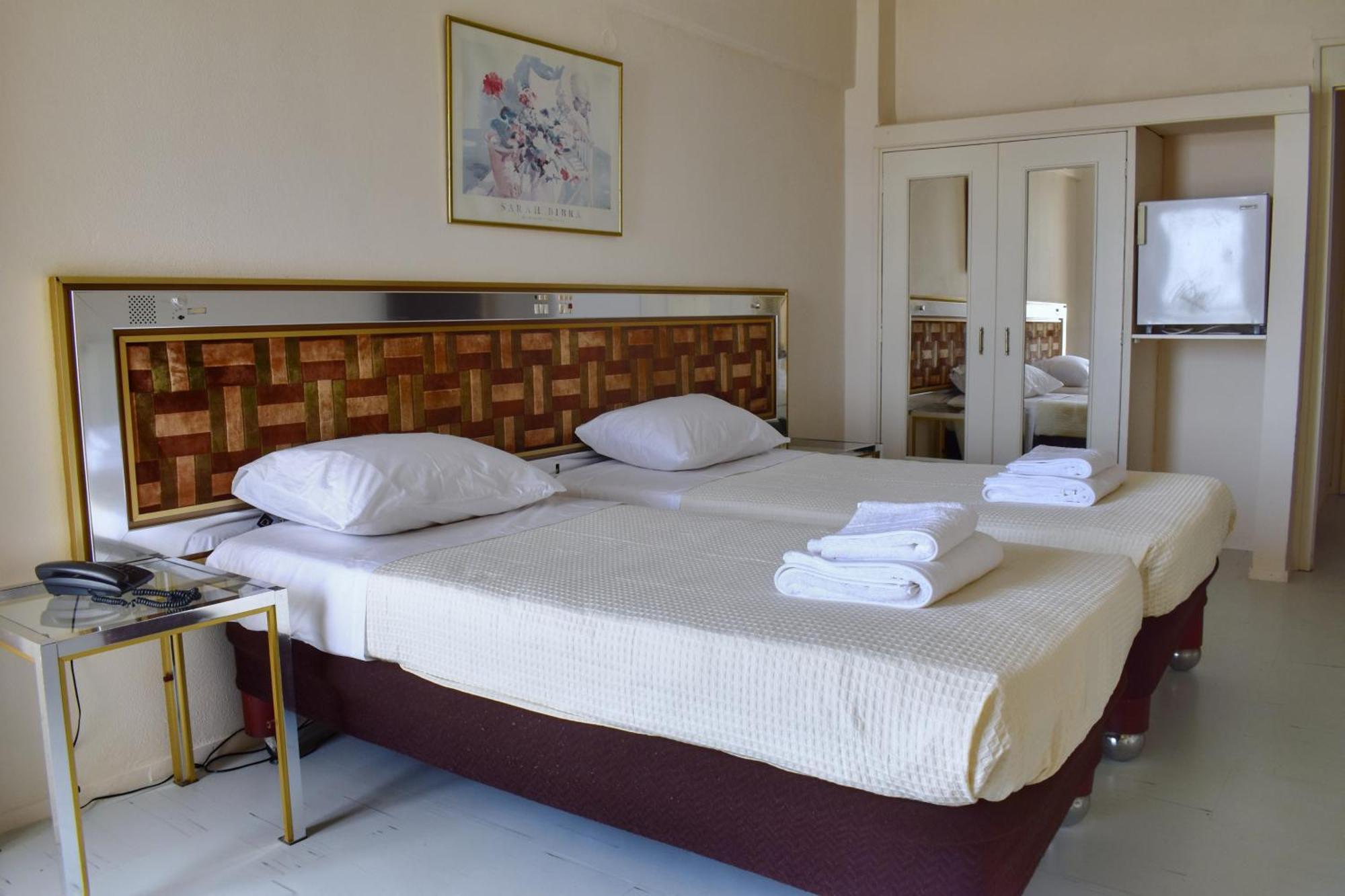 Hotel Theoxenia Mesolóngion Zewnętrze zdjęcie