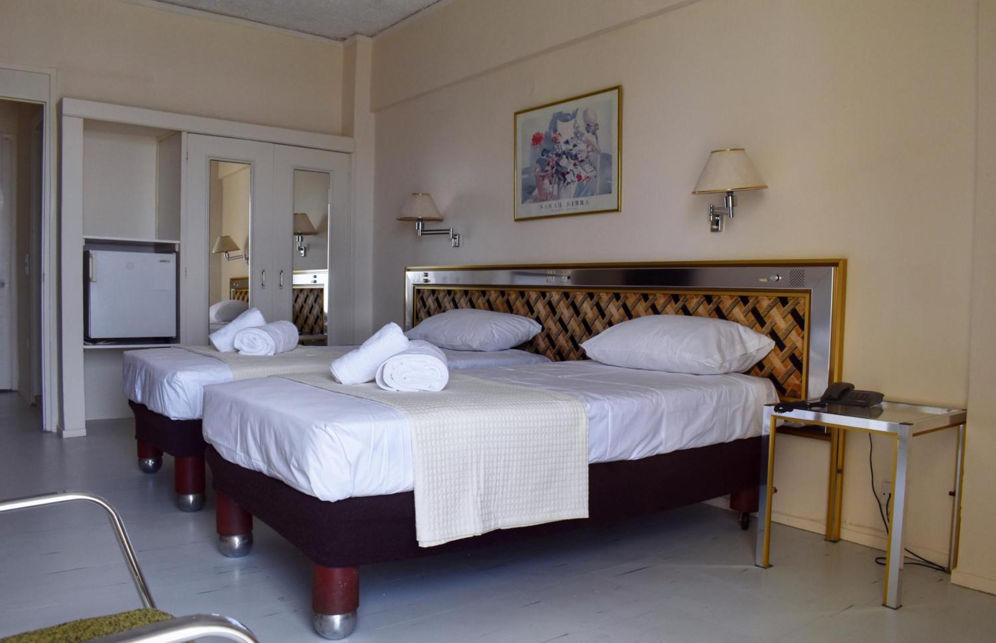 Hotel Theoxenia Mesolóngion Zewnętrze zdjęcie