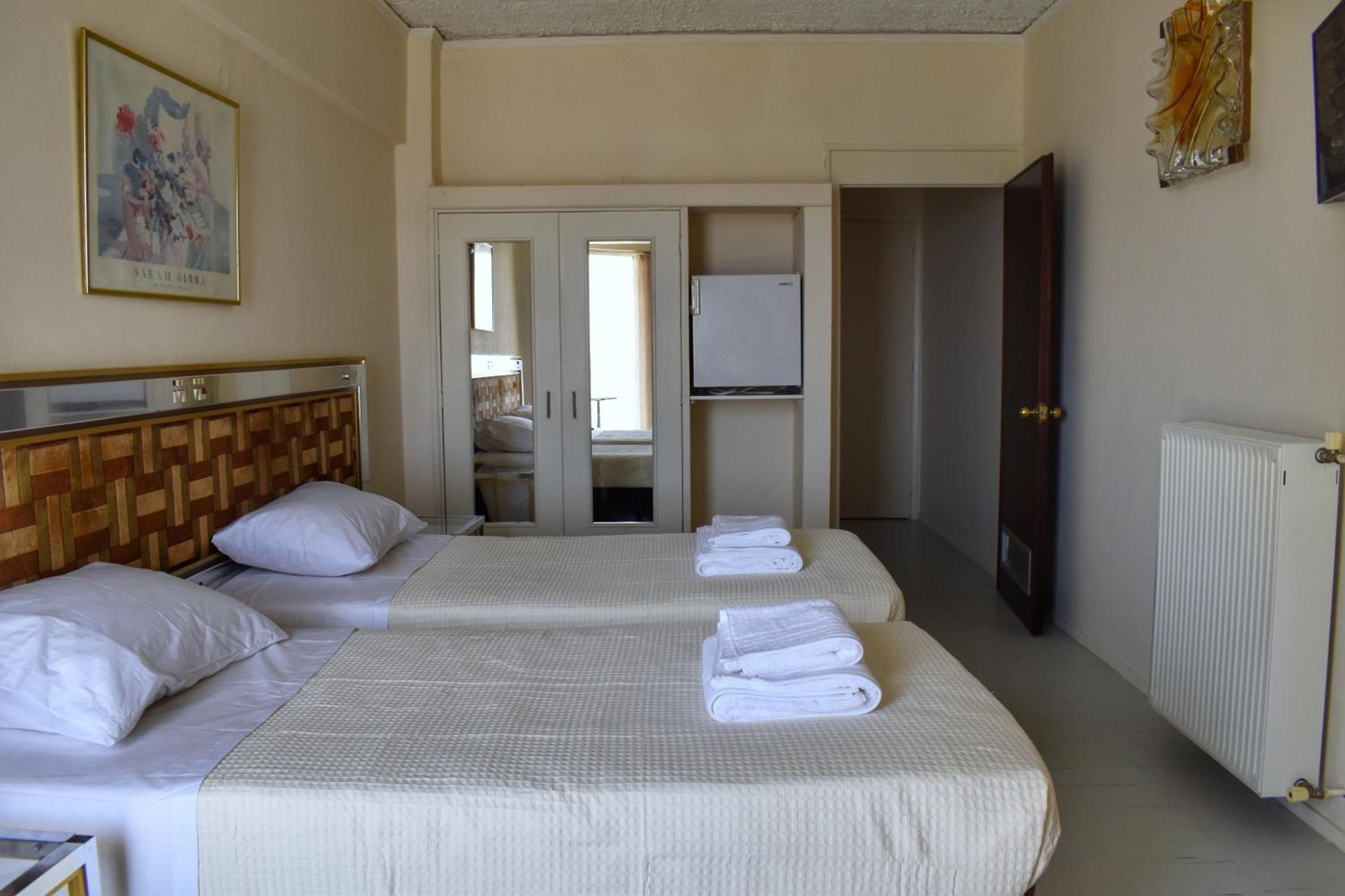 Hotel Theoxenia Mesolóngion Zewnętrze zdjęcie