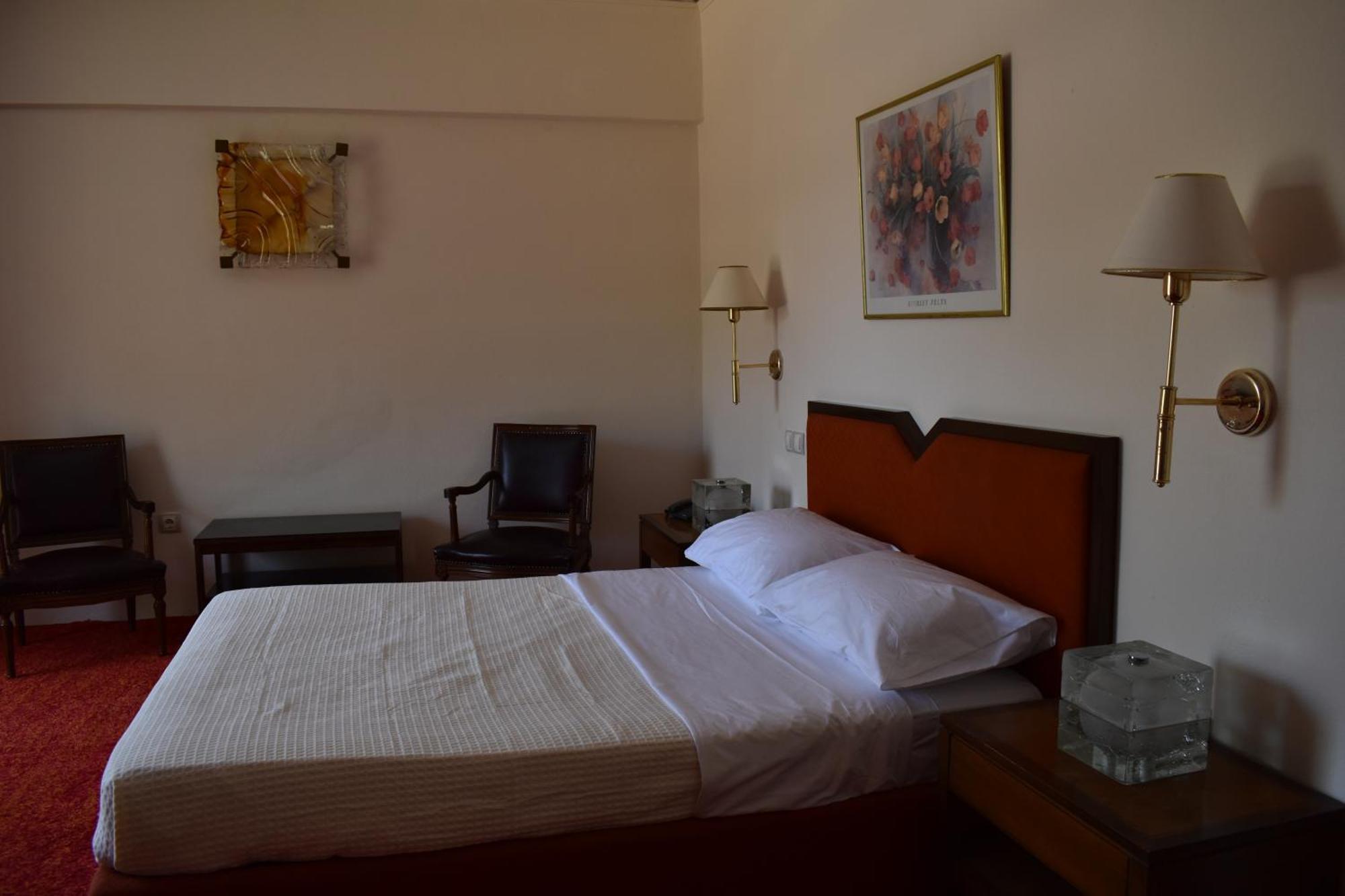 Hotel Theoxenia Mesolóngion Zewnętrze zdjęcie