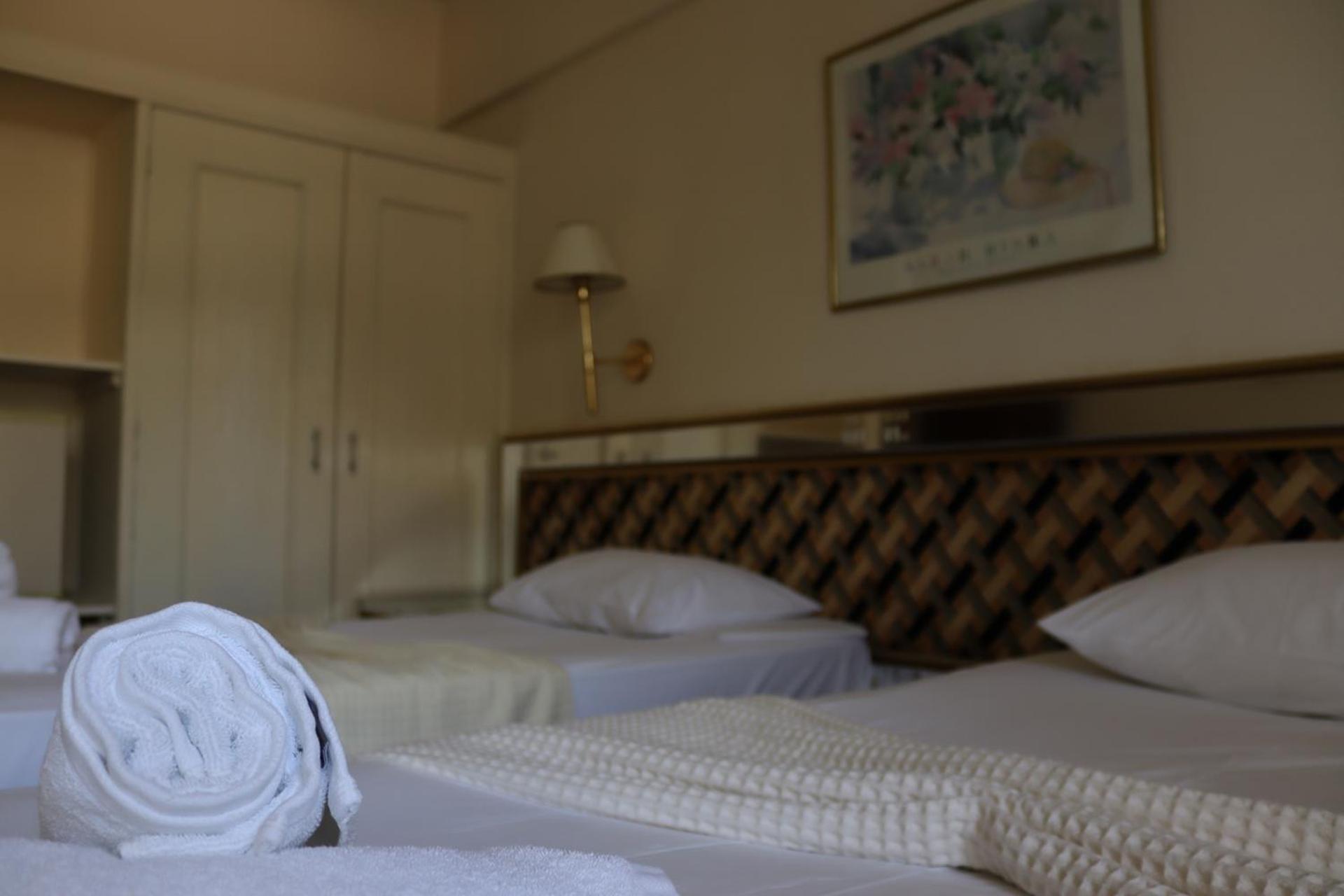 Hotel Theoxenia Mesolóngion Zewnętrze zdjęcie